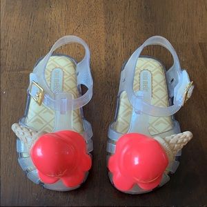 Mini Melissa Aranha X Ice Cream